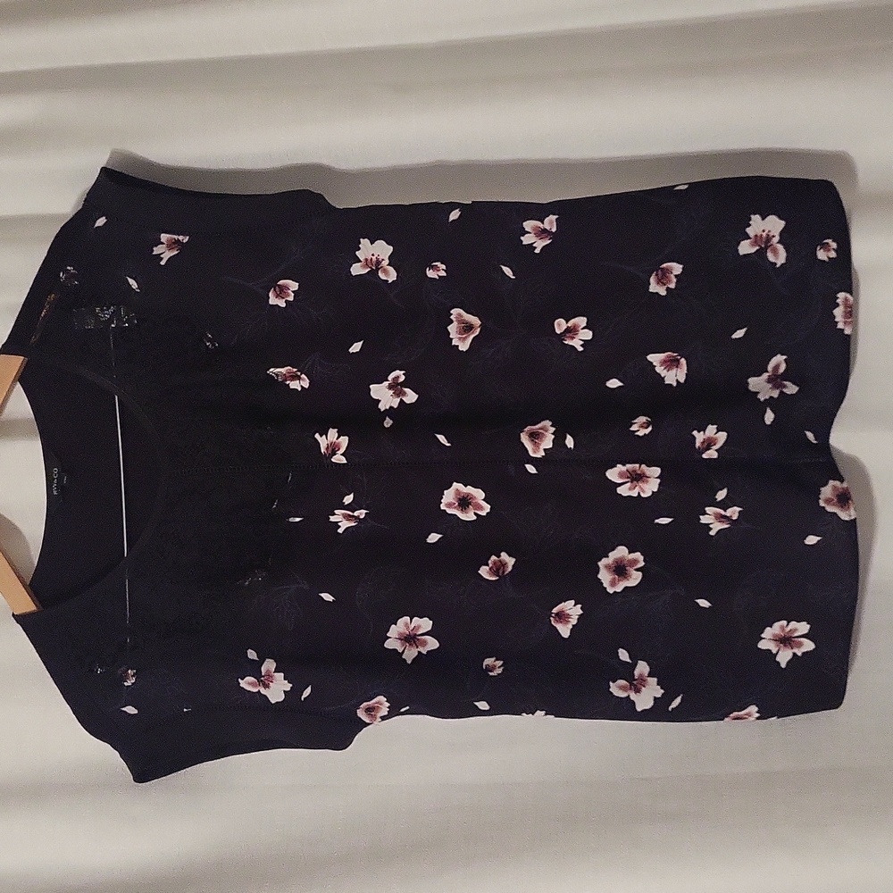 RW & Co. Blouse